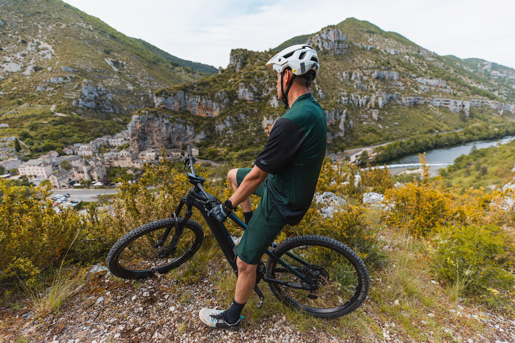 Vélo sur le GR 736