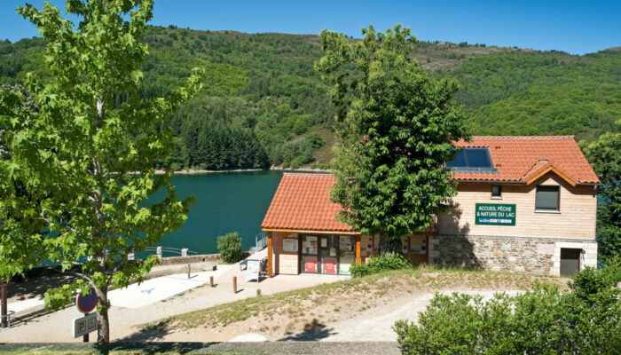 Image 0 : ACCUEIL PÊCHE ET NATURE LAC DE VILLEFORT