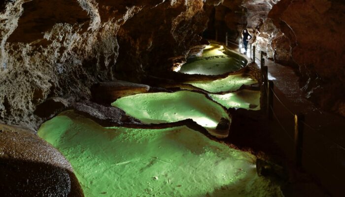 Image 0 : GROTTE DE DARGILAN