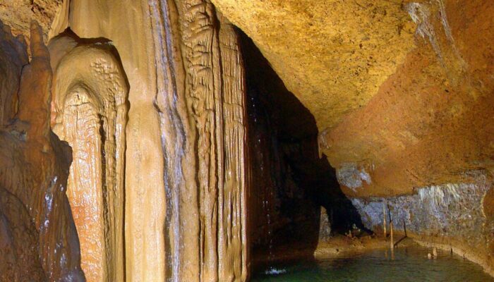 Image 2 : GROTTE DE TRABUC