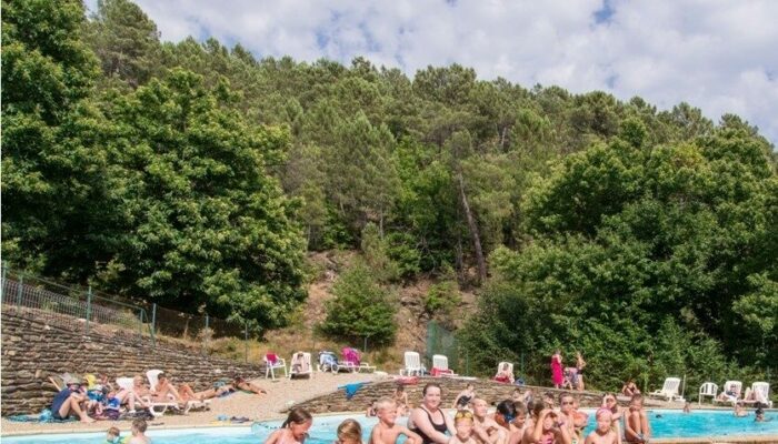 Image 2 : PISCINE DE SAINT-PRIVAT-DE-VALLONGUE