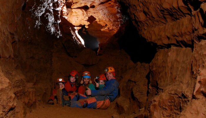 Image 4 : SPORT NATURE LOZERE - SPÉLÉOLOGIE