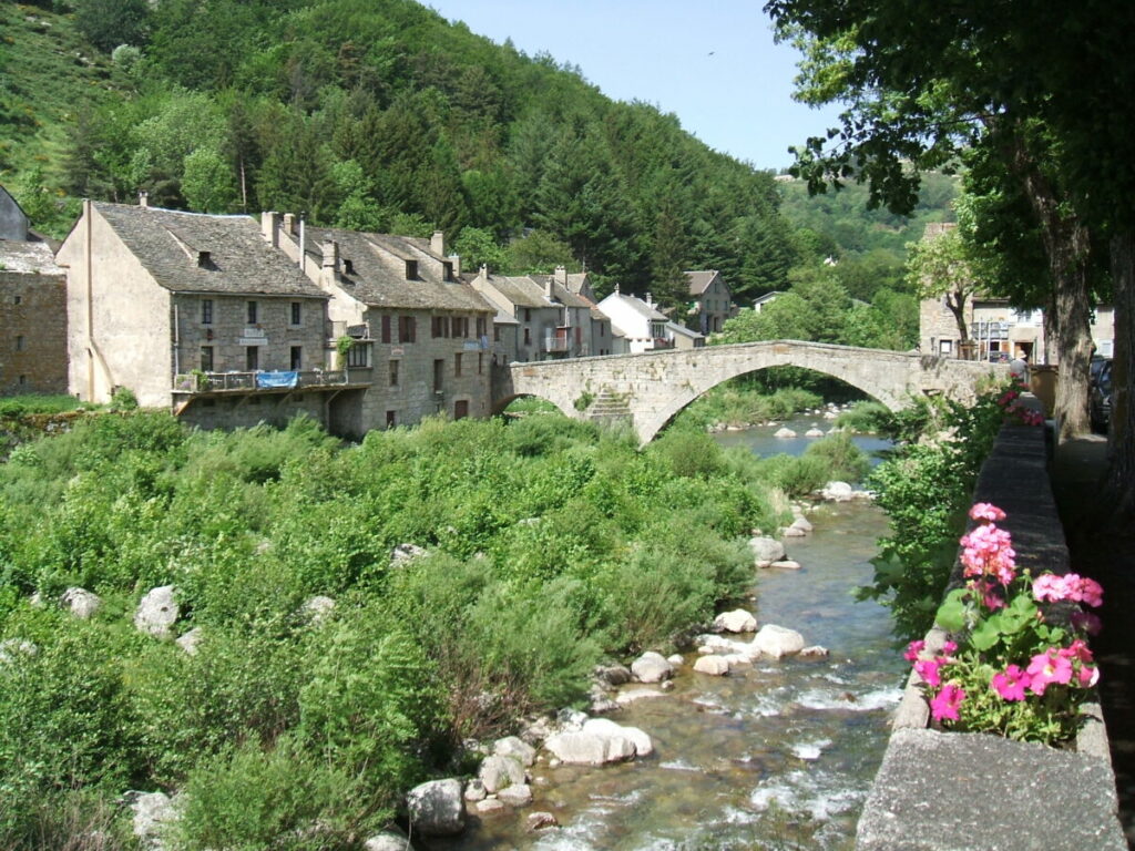 Image 0 : Plan de village : Pont de Montvert 