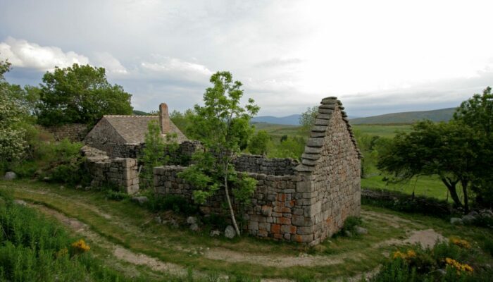 Image 0 : LE HAMEAU DE L'HÔPITAL