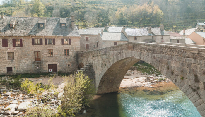 Image 1 : LE PONT ROUMÉJON