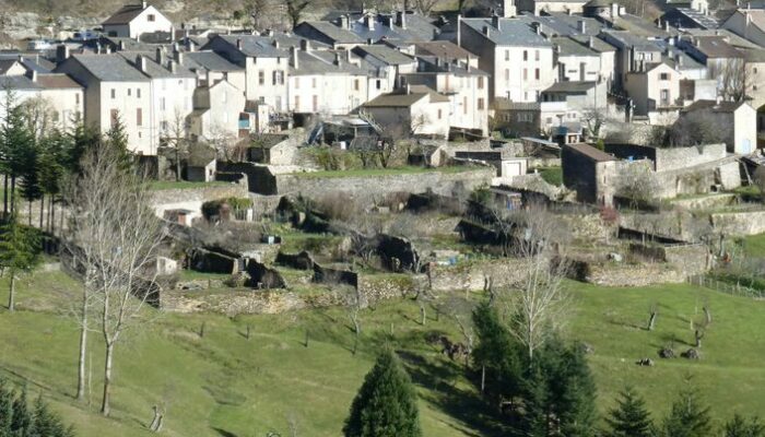 Image 2 : La corniche des Cévennes - VTT n°8